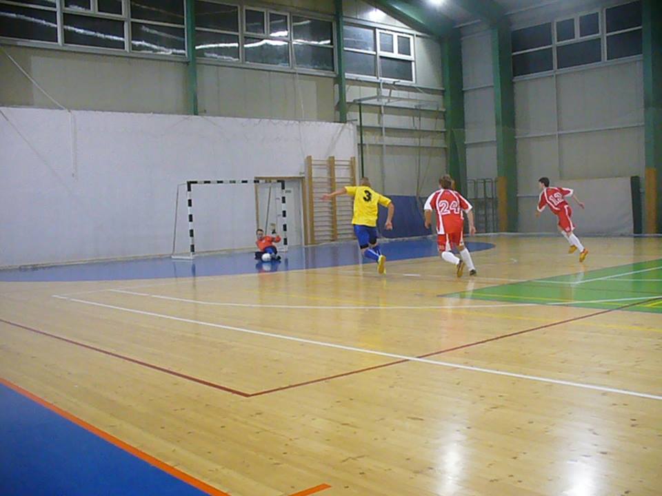 1504071_610196685683028_1957034141_n
