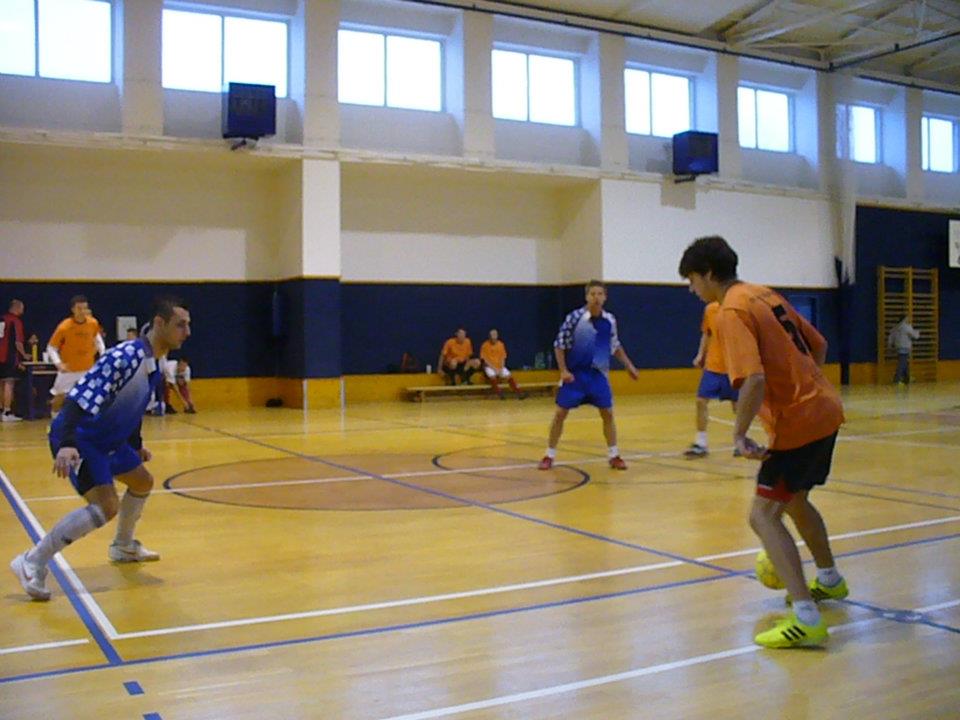 405590_297419146960785_100000781053330_734826_777215093_n