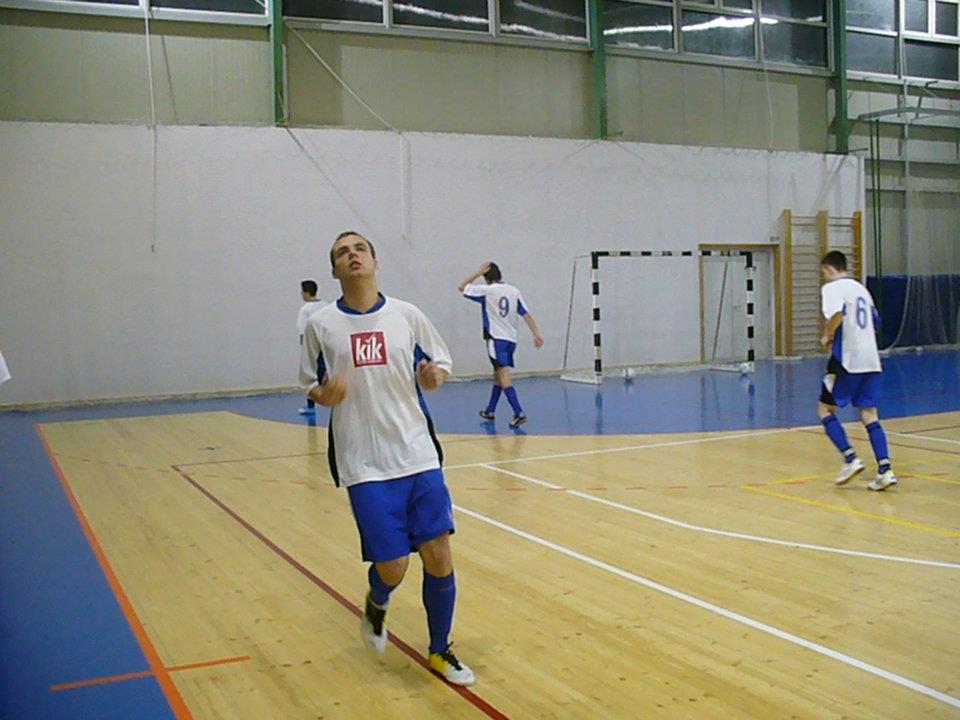403203_332599193442780_100000781053330_813620_667417890_n