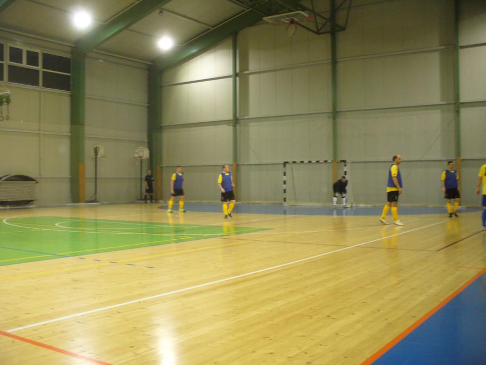 285335_490961784273186_1496033134_n